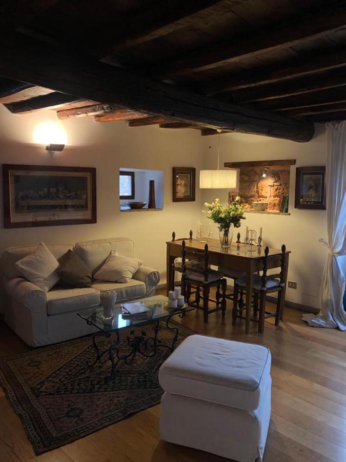 Luxury Apartment Sutri Center Екстер'єр фото